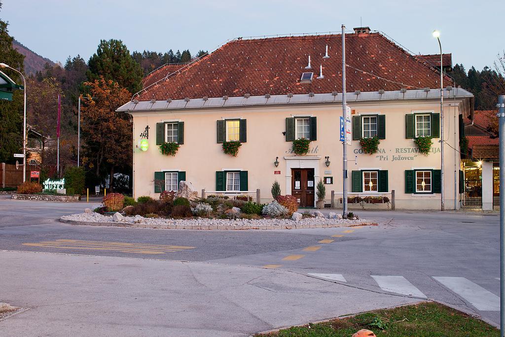 Guesthouse Avsenik Begunje na Gorenjskem Exterior foto